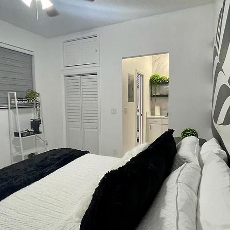 Cozy Studio, Prime Location, Remodeled, 1 Parking West Palm Beach Ngoại thất bức ảnh