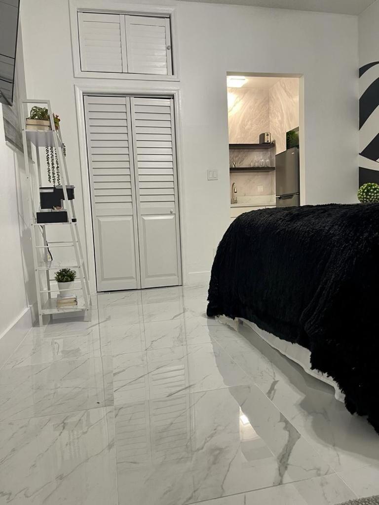 Cozy Studio, Prime Location, Remodeled, 1 Parking West Palm Beach Ngoại thất bức ảnh